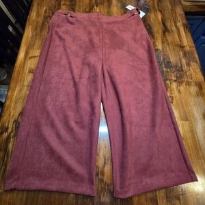 NWT Rafaella "The Crop Wide" pants in cabernet, size 16, style RSBFF043